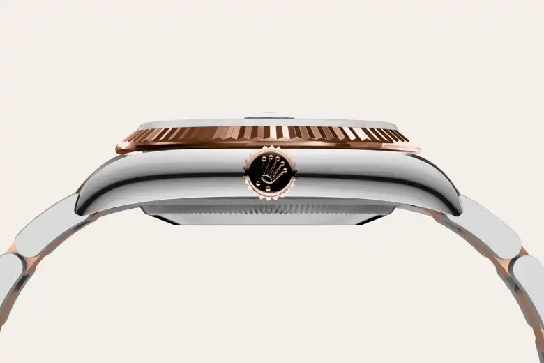 rolex M126231-0022   - Lunetta zigrinata